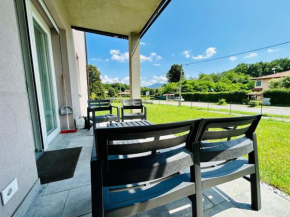 Kibilù - Via Galvani con parcheggio e giardino privato Ispra